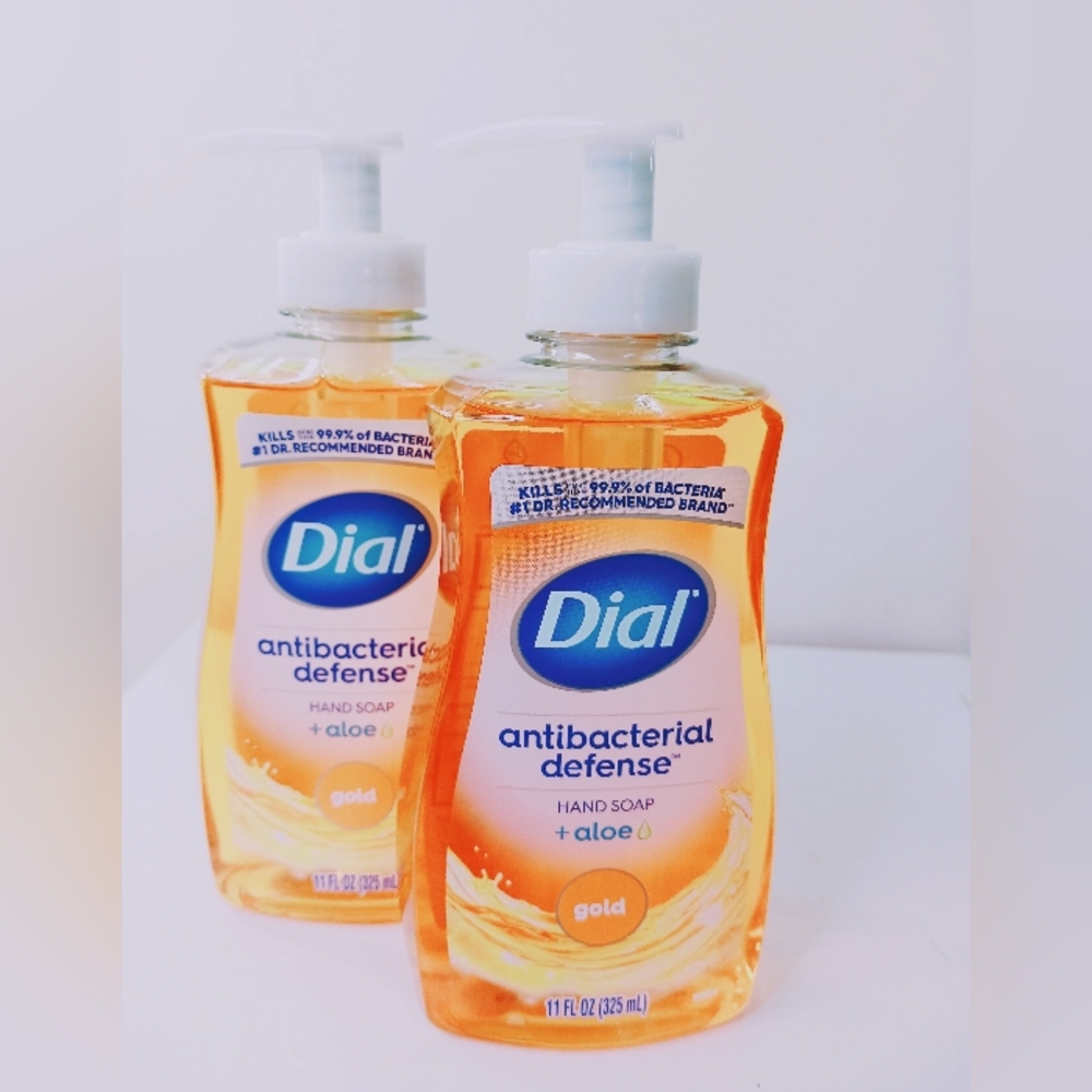 Dial Antibacterial Hand Soap with Aloe NEW bundle